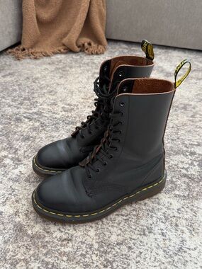 Dr Martens 1490 Made in England Black Leather Boots | UK 5 / US 7 | Vintage